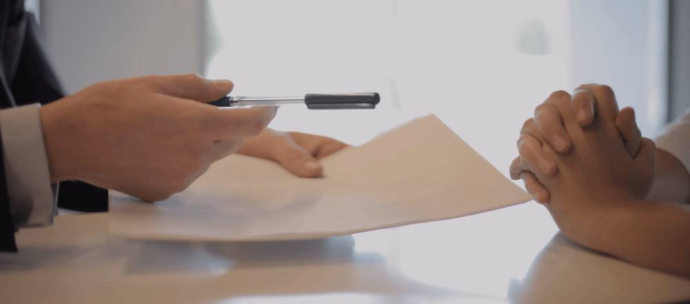 Why contract-less is better for businesses to win more clients