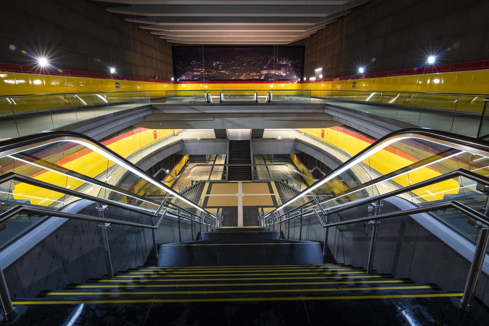 Social WiFi proporciona WiFi gratuito en el sistema de metro de Quito